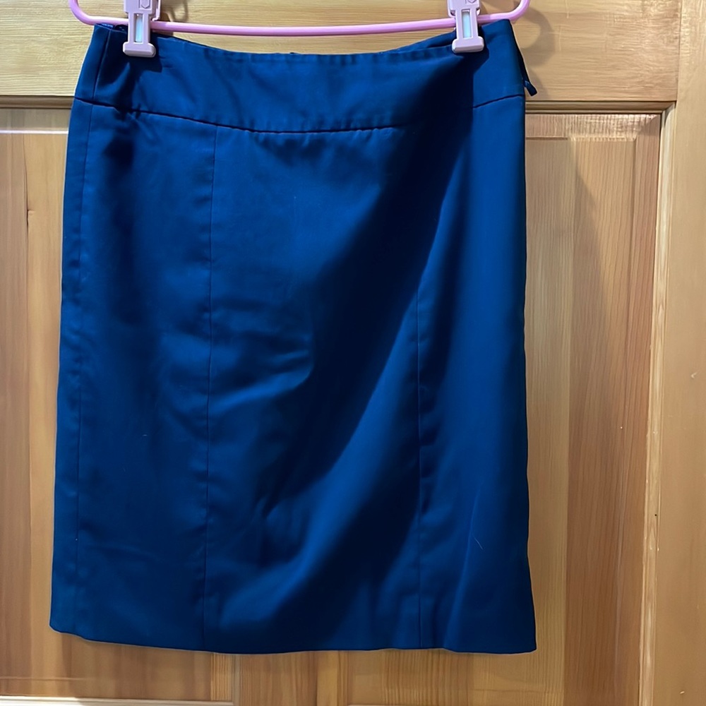 Navy blue pencil skirt